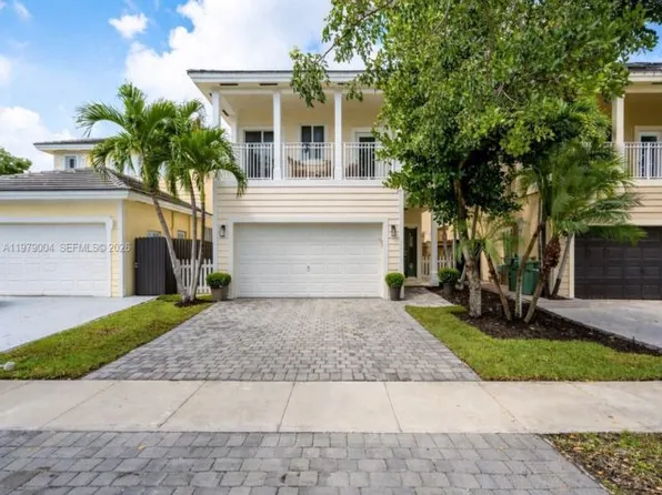 354 NE 35th Ave, Homestead, FL 33033