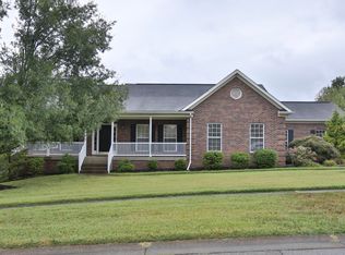 6612 Woodrow Way, Louisville, KY 40228