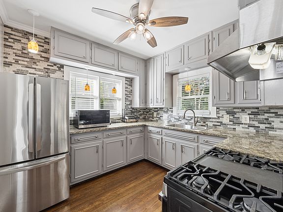 2nd image of 1764 Monroe Dr NE #1