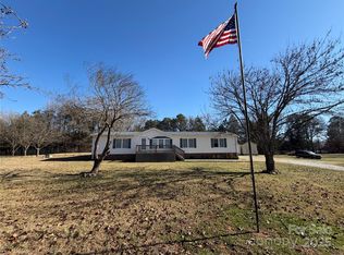 102 Beechwood Dr, Salisbury, NC 28147