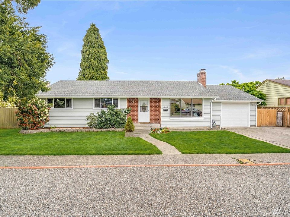 1st image of 1606 1st St SE