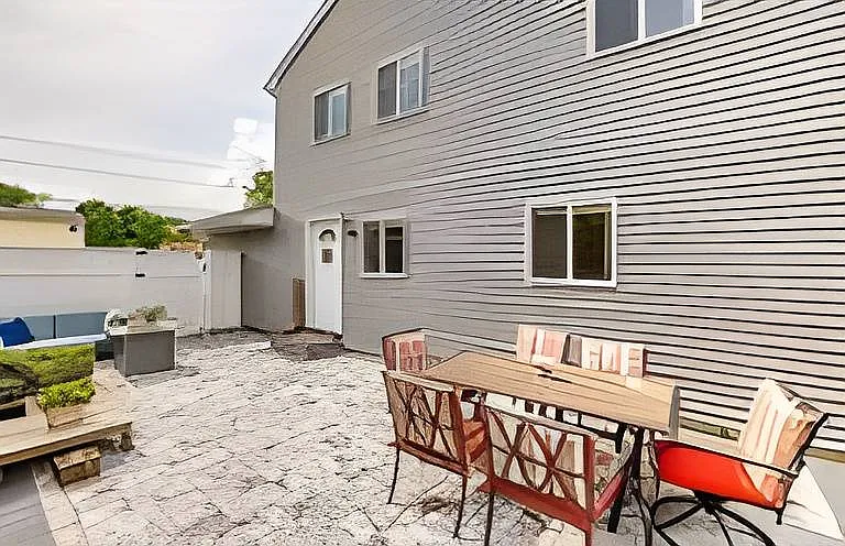 5 Pamela Ln #2 — Photo 6