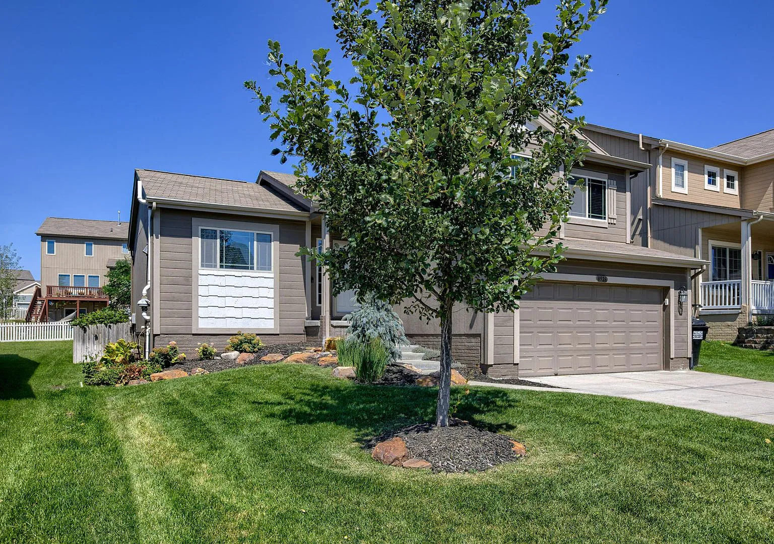 4-Bedroom Bennington Home with Fenced Yard — Photo 2