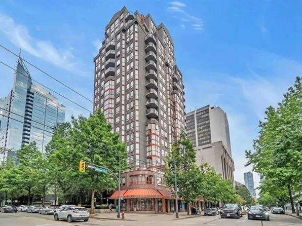 811 Helmcken St #208, Vancouver, BC V6Z 1B1