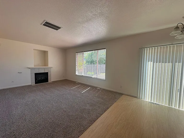 3870 Aerial Way — Photo 5
