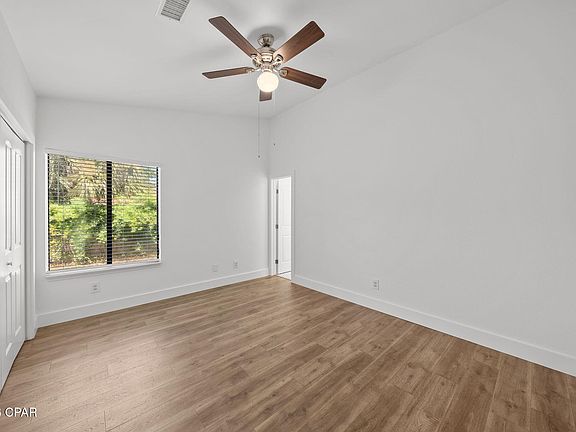 4th image of 410 Otto Ln
