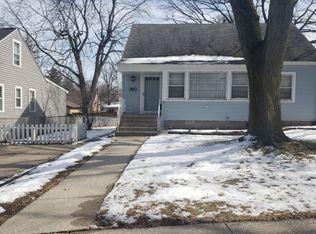 18049 Escanaba Ave, Lansing, IL 60438