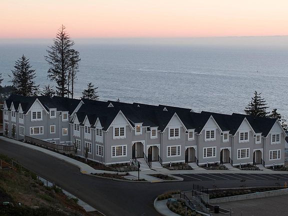 2nd image of 1152 NE Seascape Ave #9-13