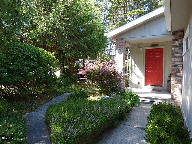 1st image of 5315 Palisades Dr