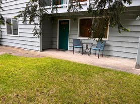 8313 46th Ave SW, Seattle, WA