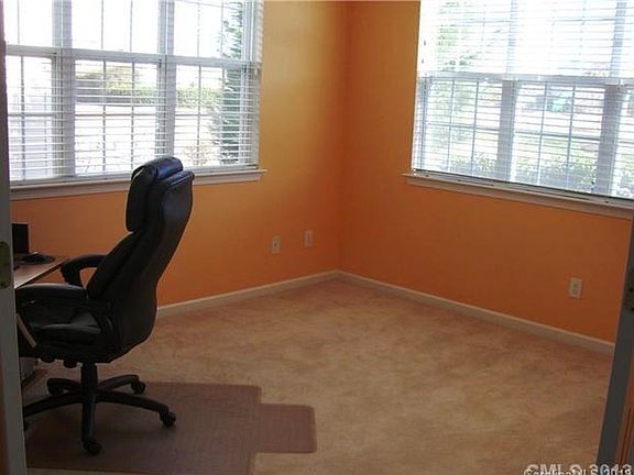 4th image of 17243 Westmill Ln