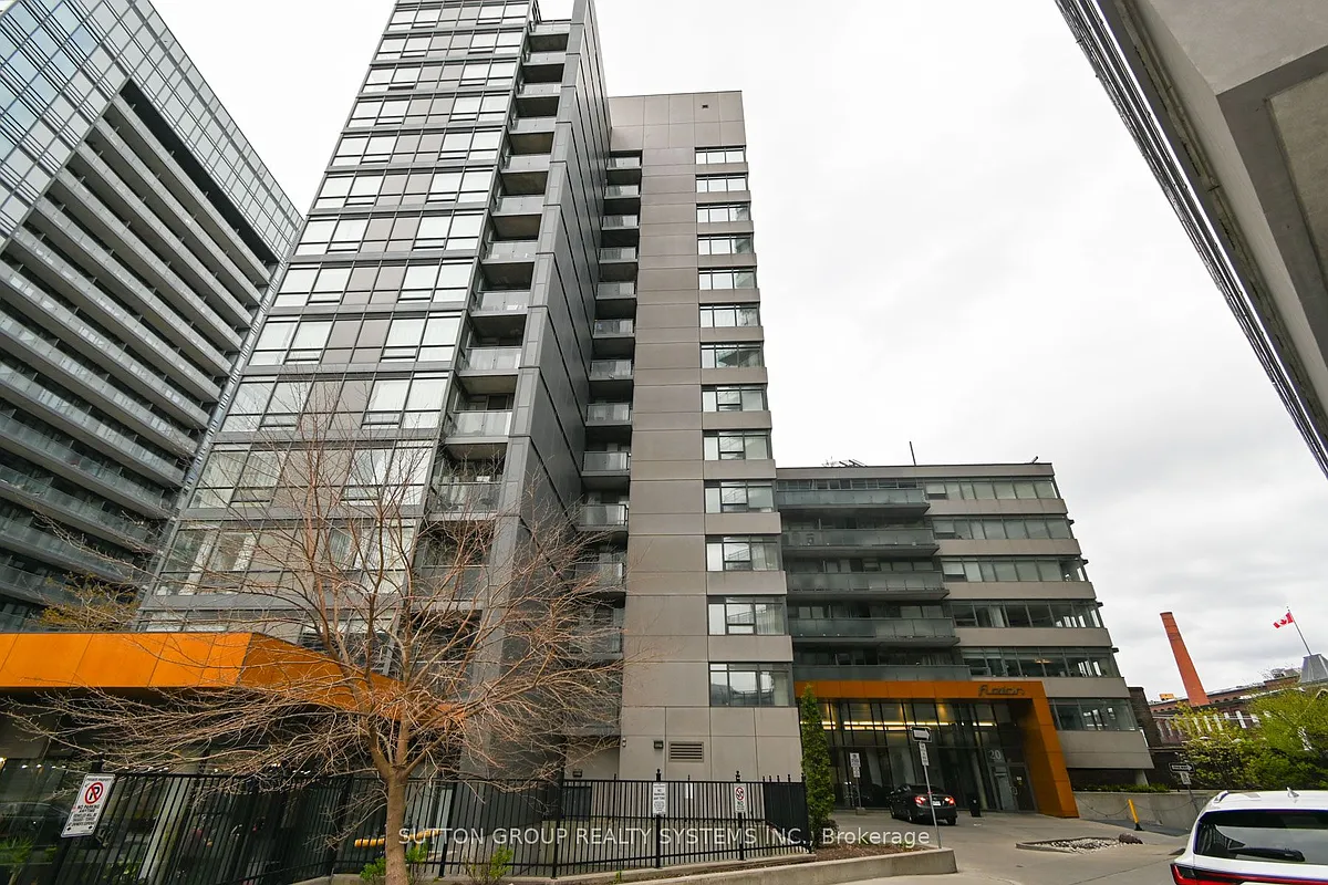 Photo 1 of 11 - 20 Joe Shuster Way #705 - Toronto, ON Primary Photo - 20 Joe Shuster Way #705
