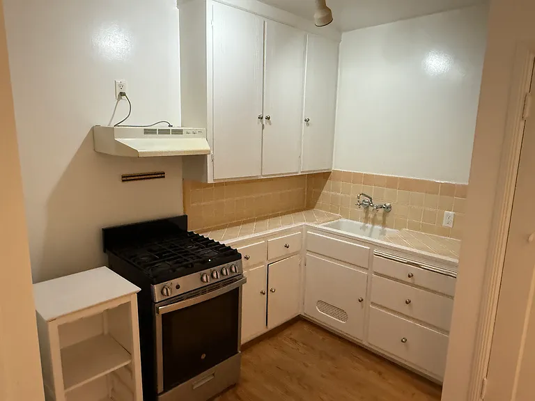 4930 Fulton St #103 — Photo 7