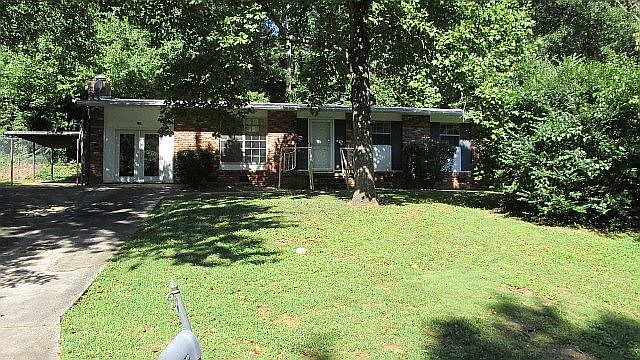 1st image of 940 Creekdale Dr