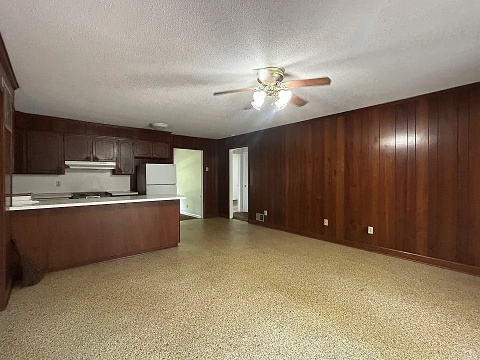 1751 Leeway St #1751
