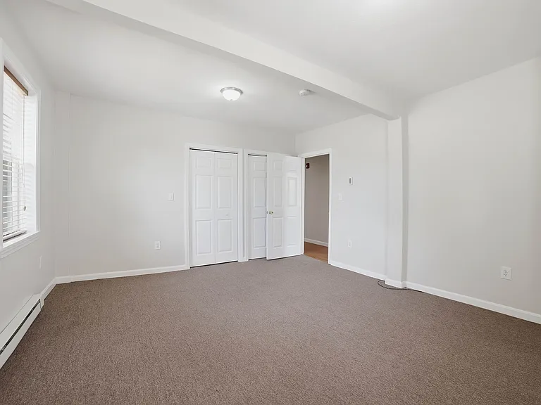 44 Howarth Rd #5 — Photo 11
