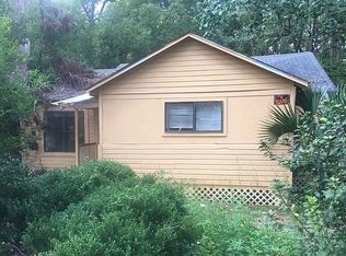 208 Putnam Dr, Tallahassee, FL 32301