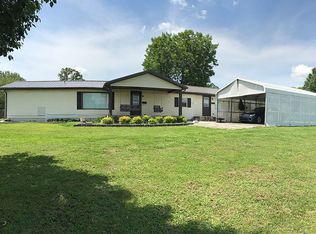 930 Old McGinley Dr, Maryville, TN 37803