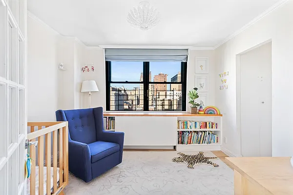 Sold by Compass | media 6