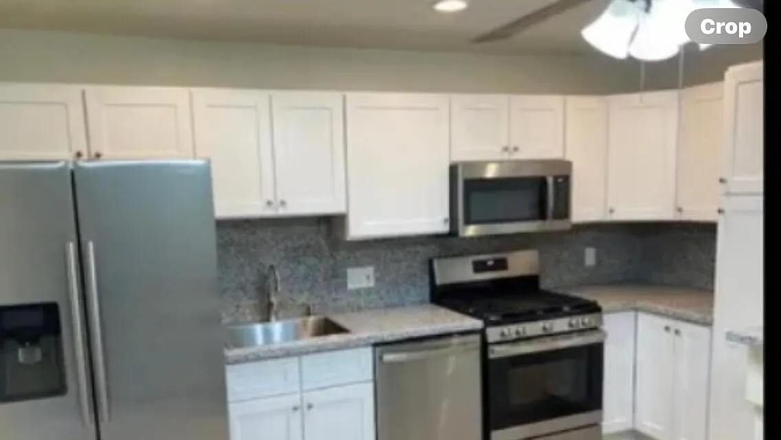2 bed, 2.0 bath, $4,895 — Photo 3
