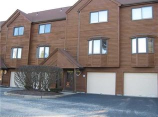 17 Wyndham Lndg #17, Danielson, CT 06239