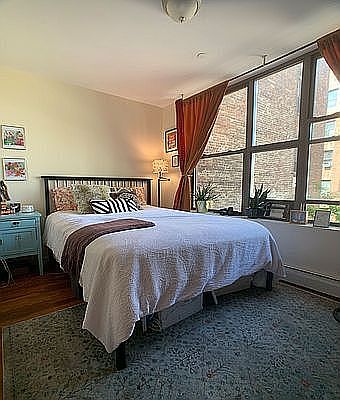 5th image of 333 Chauncey St APT 3B
