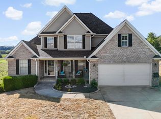 4234 Bayberry Dr, Morristown, TN 37813