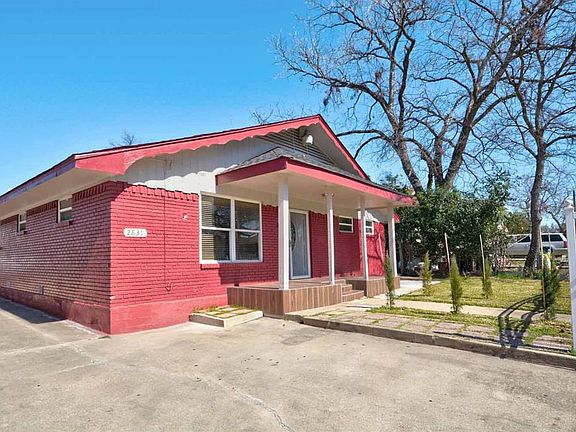 2nd image of 2829 Avenue G