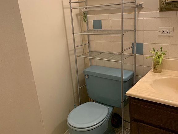 2nd image of 10036 Holly Ln #100361