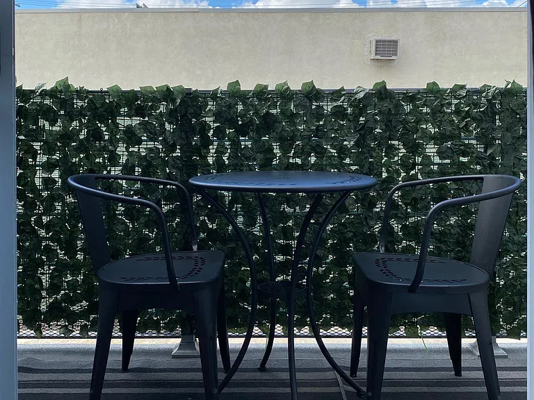 855 N McCadden Pl — Photo 15