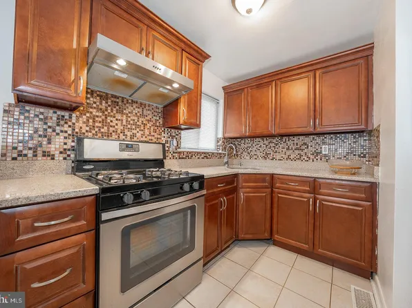 3934 James St, Drexel Hill, PA 19026