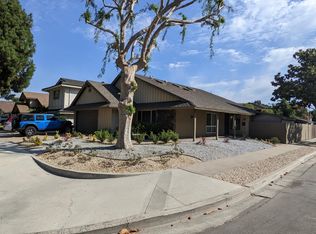 1922 Brookshire Ave, Tustin, CA 92780