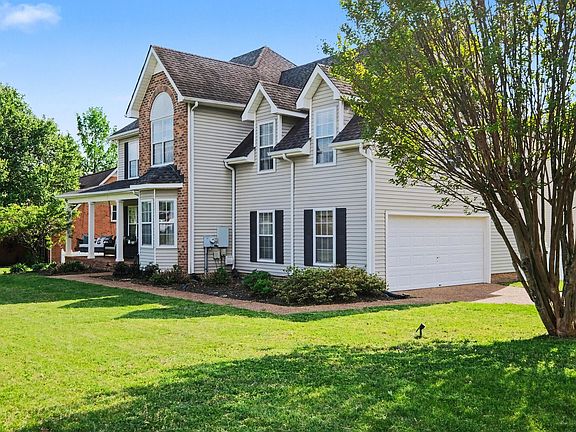 3rd image of 2649 Douglas Ln