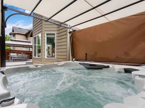 (undisclosed Address), Vancouver, WA 98685
