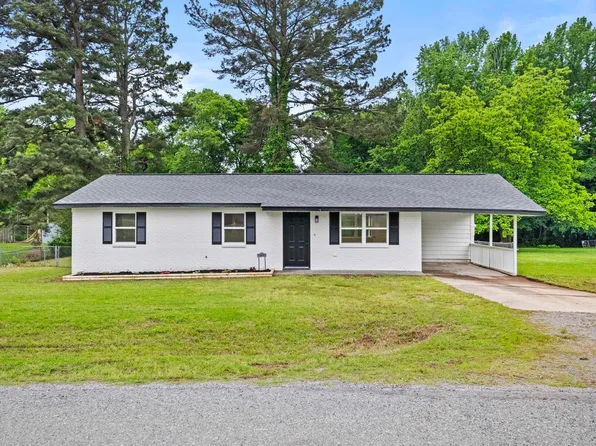 12621 Bertha Rd, Little Rock, AR 72210