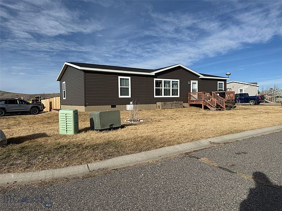 2nd image of 1100 E 2nd Ave