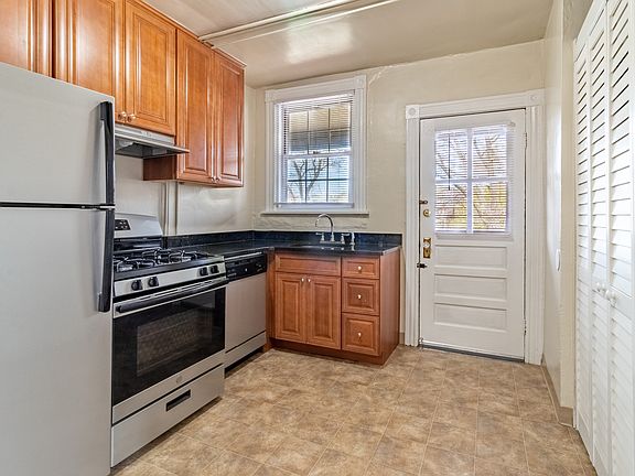 3rd image of 316 Tilden St APT C