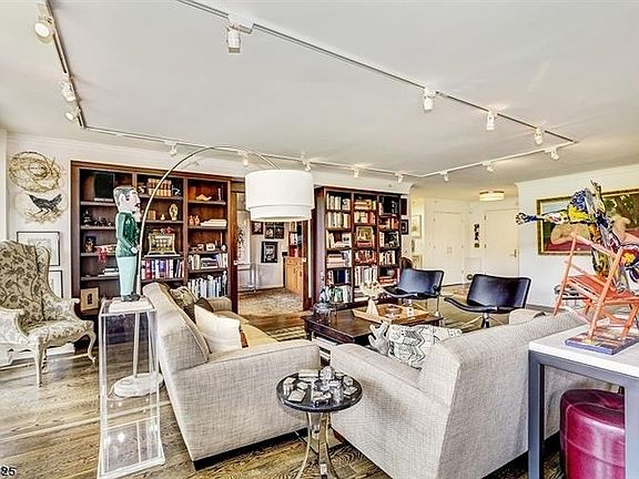 2nd image of 10 Smith Manor Blvd APT 604