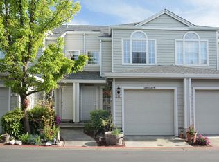 589 E Jasmine Cir, Santa Rosa, CA 95407