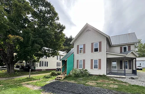 84 Mansfield Ave #B Photo 1