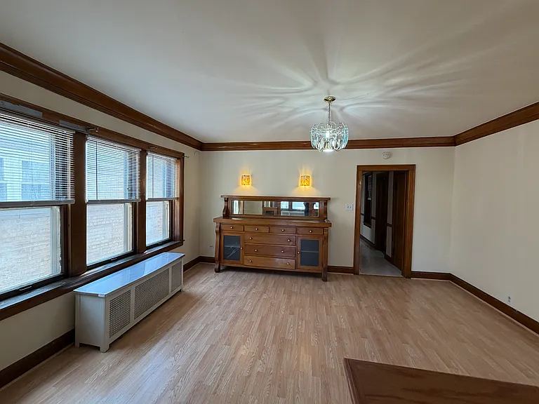 3352-3354 S Lituanica Bridgeport — Photo 12