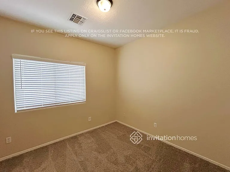 10209 W Parkway Dr — Photo 7