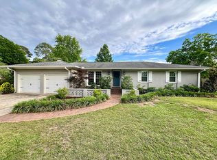 1204 Fairway Dr, Perry, GA 31069