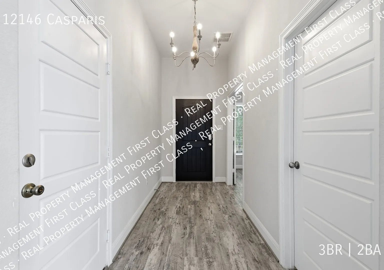 Ready to move in 3 BR/2 BA in Stillwater Ranch! — Photo 3