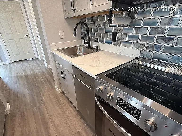 1919 W North A St #3 — Photo 8