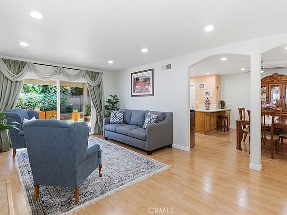 5th image of 904 Jade Cir