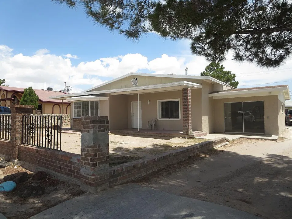 252 Hillview Ave