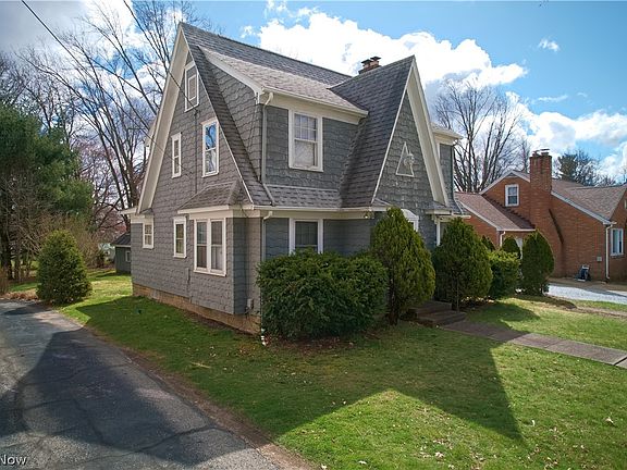 5th image of 245 Oakgrove St