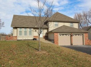 14802 W 93rd Ter, Lenexa, KS 66215