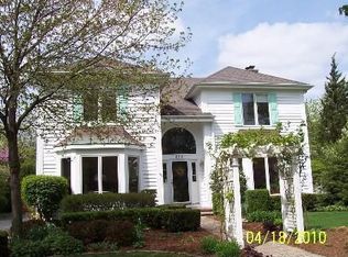 212 Phillippa St, Hinsdale, IL 60521